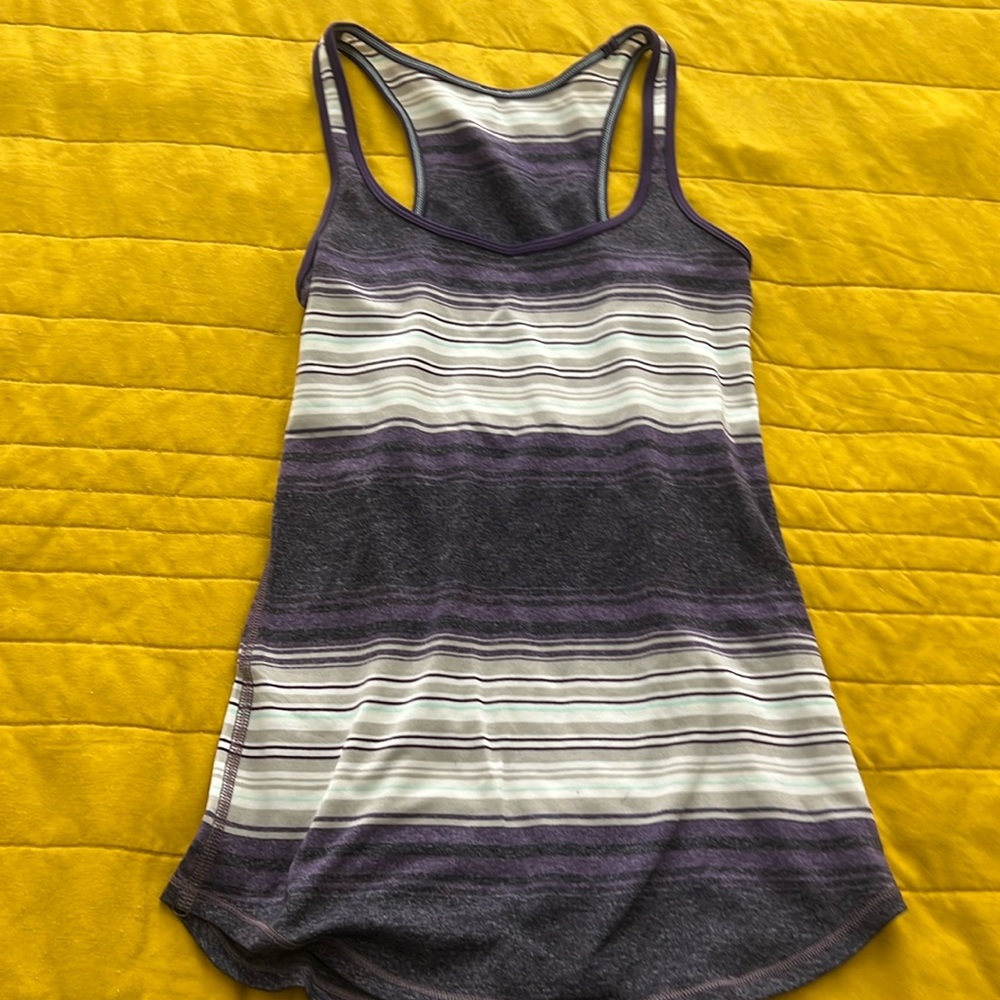 Lululemon tank top